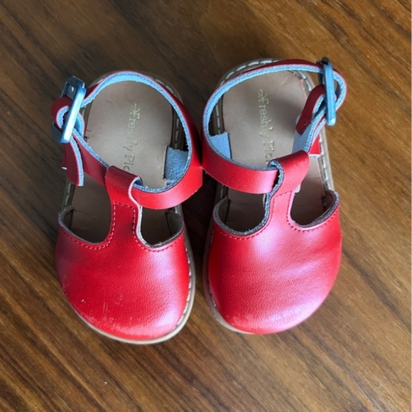 Red Leather Kids Sandals - Picture 1 of 11